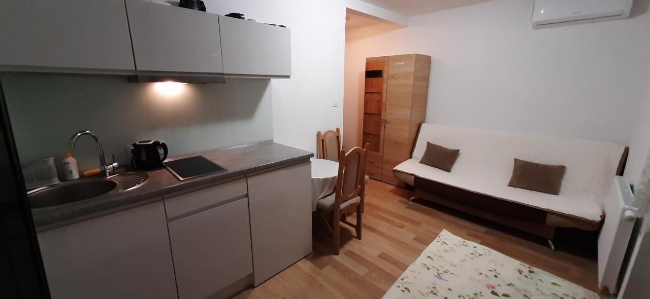 Pokoje Lukasz Wladyslawowo Exterior foto