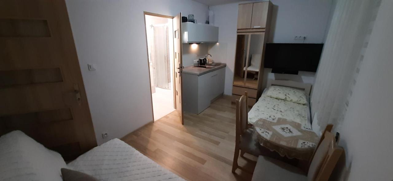 Pokoje Lukasz Wladyslawowo Exterior foto