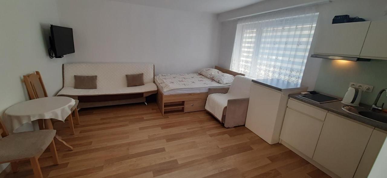Pokoje Lukasz Wladyslawowo Exterior foto