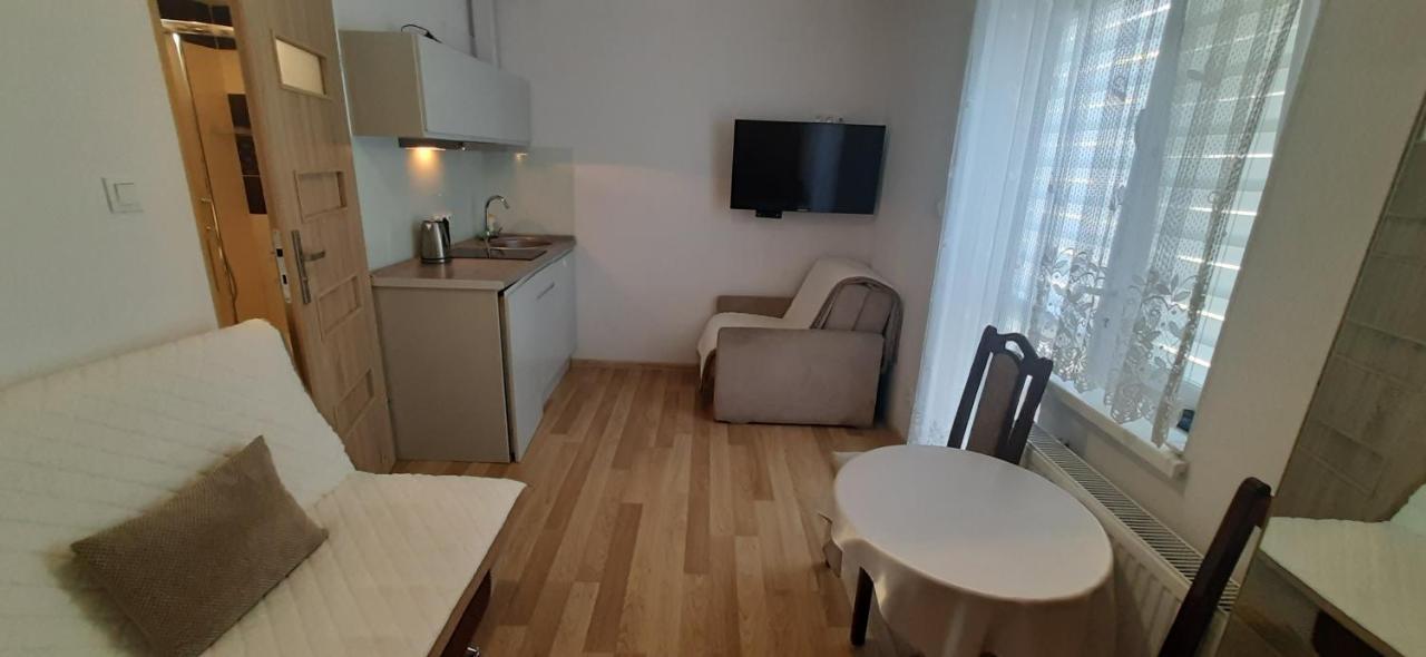 Pokoje Lukasz Wladyslawowo Exterior foto